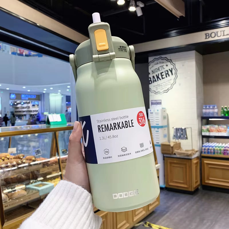 1300ML Thermal Water Bottle Large Capacity with Straw Stainless Steel Thermos Bottle Cold and Hot Water Bottle Sport Thermos Cup