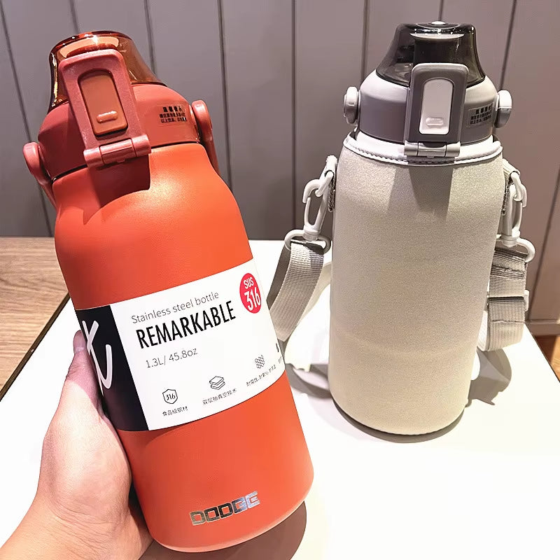 1300ML Thermal Water Bottle Large Capacity with Straw Stainless Steel Thermos Bottle Cold and Hot Water Bottle Sport Thermos Cup